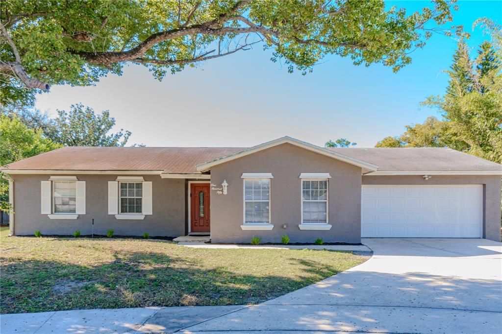 For Rent: $2,199 (3 beds, 2 baths, 1442 Square Feet)