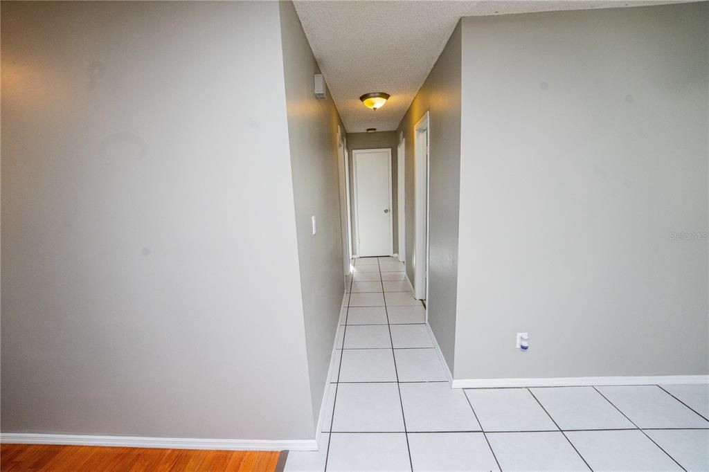 For Rent: $2,199 (3 beds, 2 baths, 1442 Square Feet)