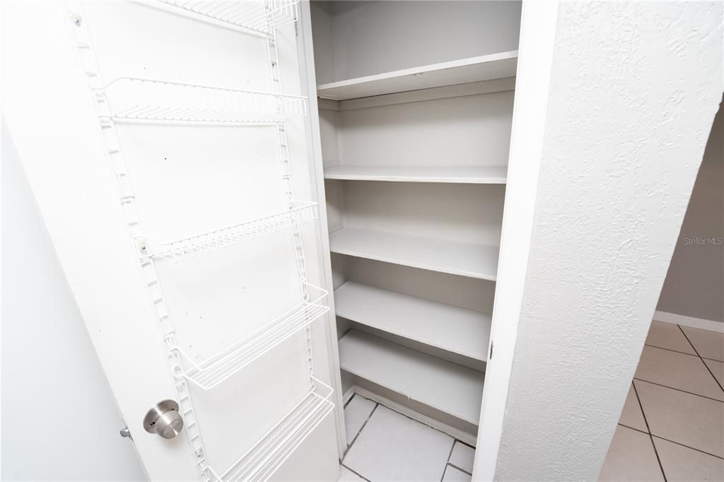 For Rent: $2,199 (3 beds, 2 baths, 1442 Square Feet)