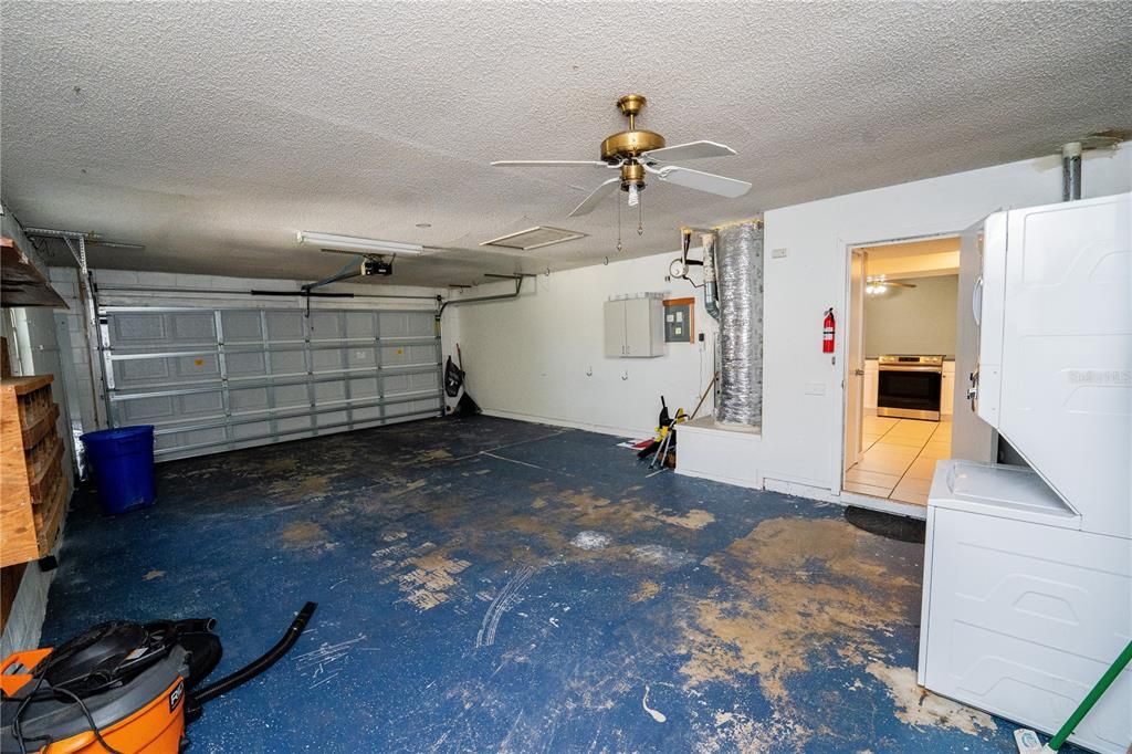 For Rent: $2,199 (3 beds, 2 baths, 1442 Square Feet)