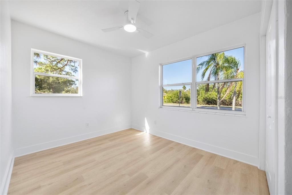 En Venta: $375,000 (3 camas, 1 baños, 1032 Pies cuadrados)