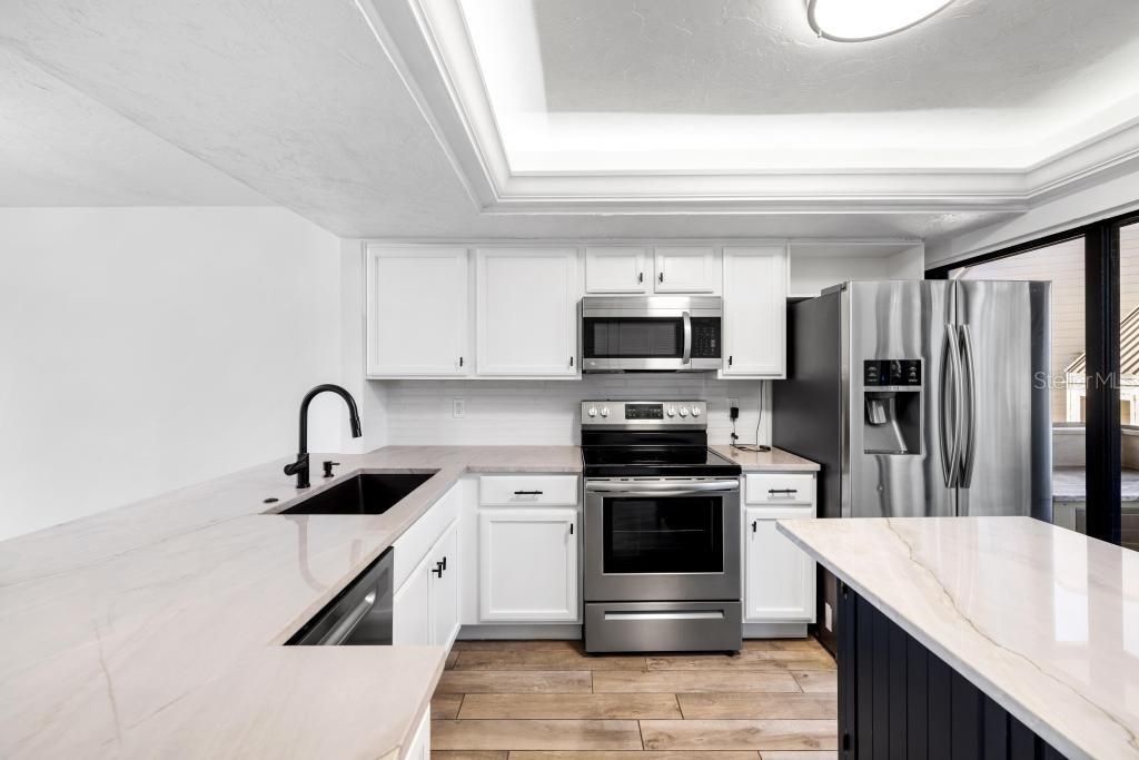 For Sale: $519,000 (2 beds, 2 baths, 1264 Square Feet)