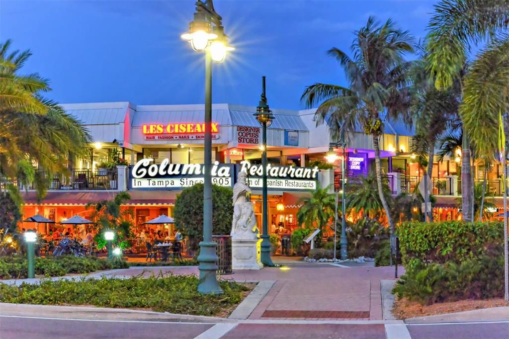 For Sale: $519,000 (2 beds, 2 baths, 1264 Square Feet)