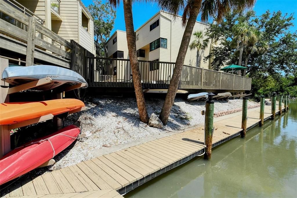 For Sale: $519,000 (2 beds, 2 baths, 1264 Square Feet)