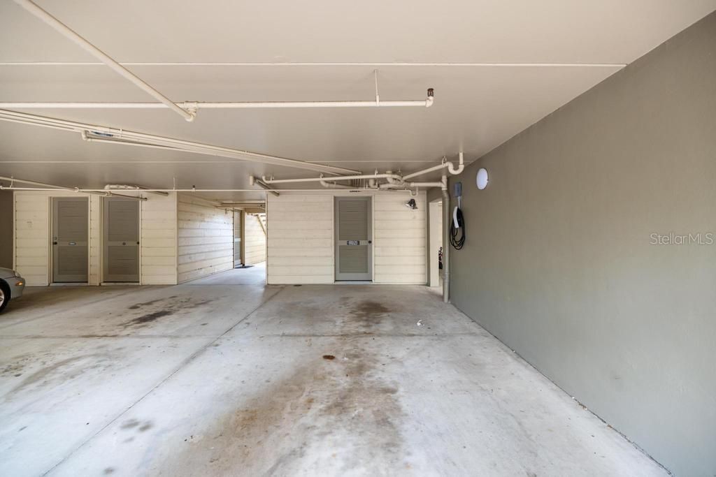 For Sale: $519,000 (2 beds, 2 baths, 1264 Square Feet)