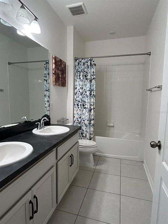 В аренду: $3,300 (4 спален, 3 ванн, 2883 Квадратных фут)