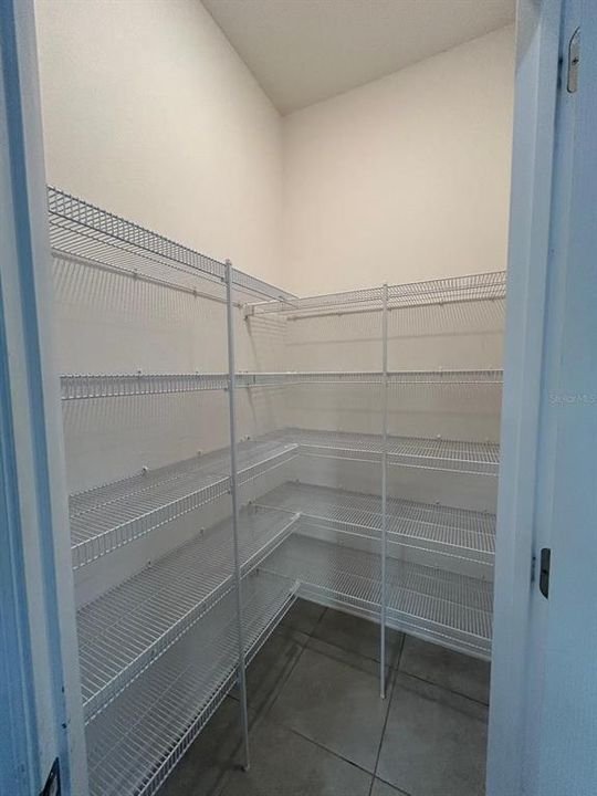 В аренду: $3,300 (4 спален, 3 ванн, 2883 Квадратных фут)