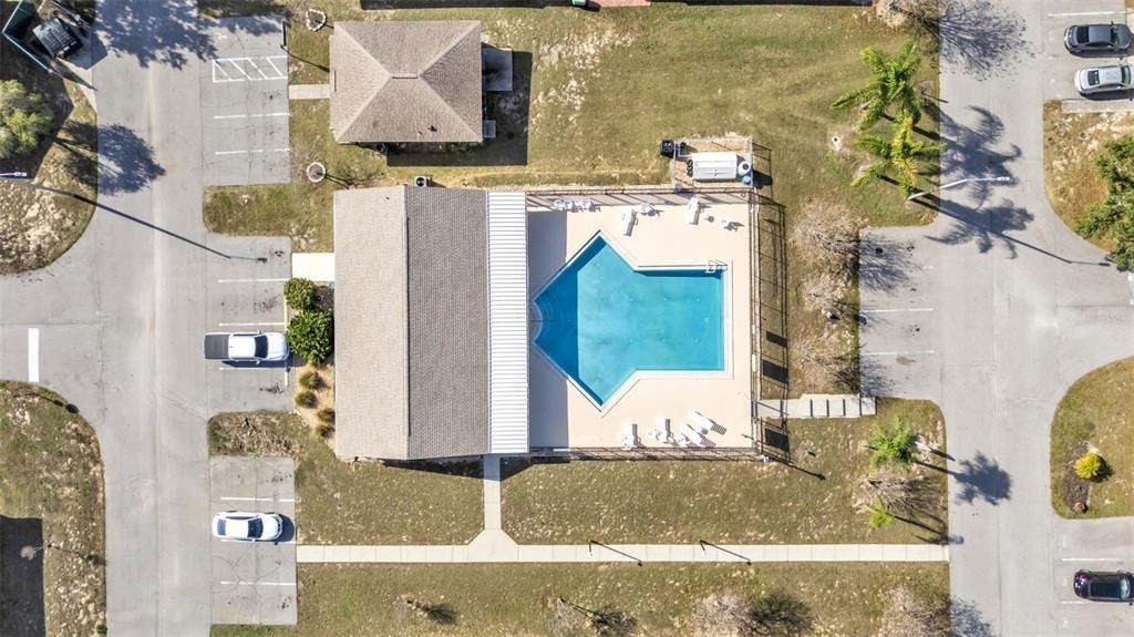 Activo con contrato: $143,000 (2 camas, 2 baños, 1073 Pies cuadrados)