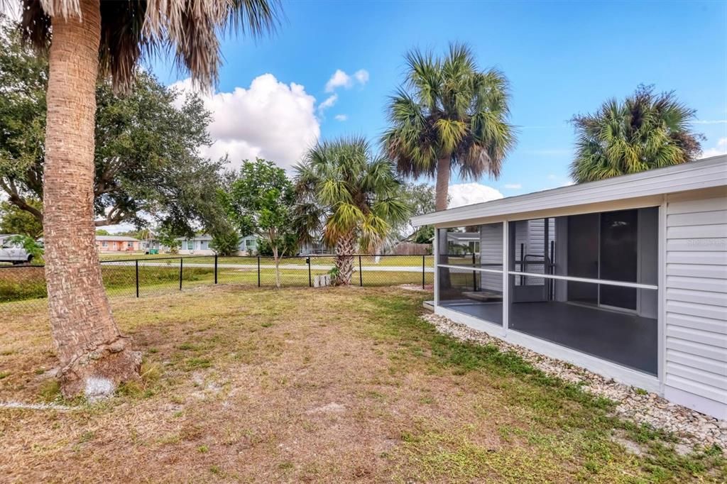 На продажу: $238,888 (3 спален, 1 ванн, 1092 Квадратных фут)