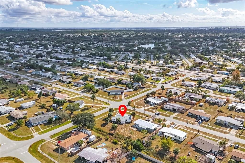 На продажу: $238,888 (3 спален, 1 ванн, 1092 Квадратных фут)