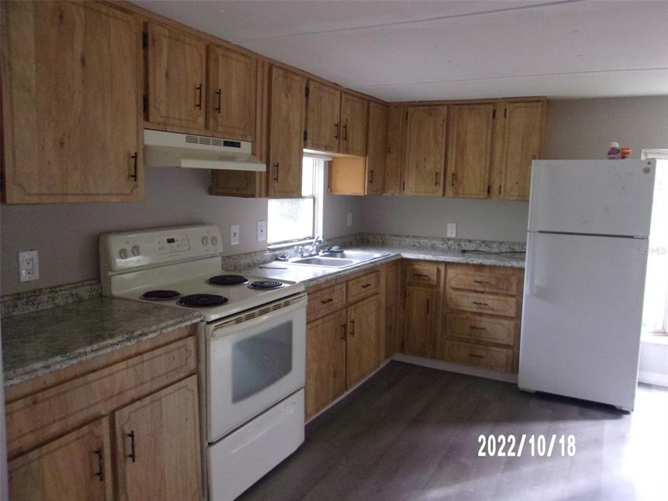 В аренду: $1,575 (2 спален, 1 ванн, 672 Квадратных фут)