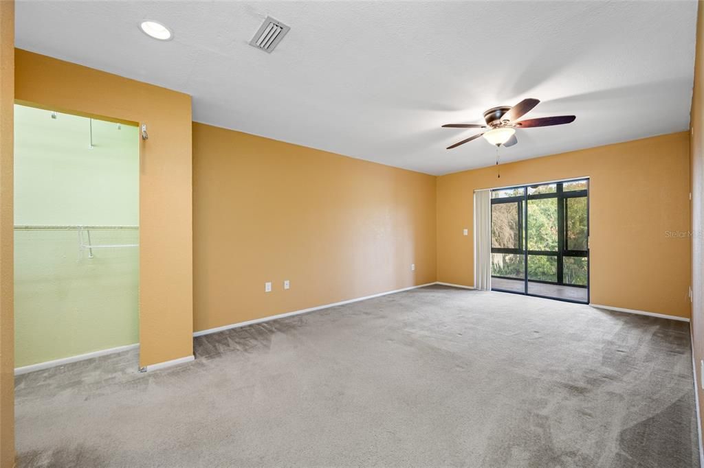 For Sale: $299,000 (3 beds, 2 baths, 1755 Square Feet)