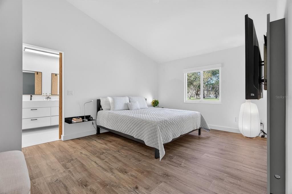 En Venta: $459,900 (3 camas, 2 baños, 1600 Pies cuadrados)