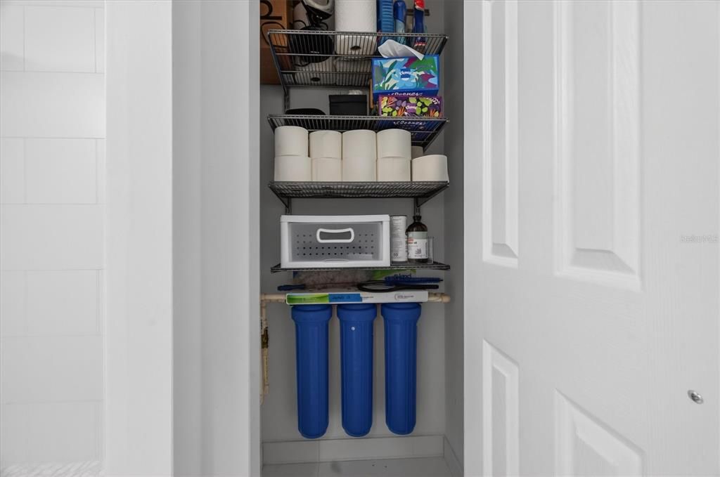 En Venta: $459,900 (3 camas, 2 baños, 1600 Pies cuadrados)