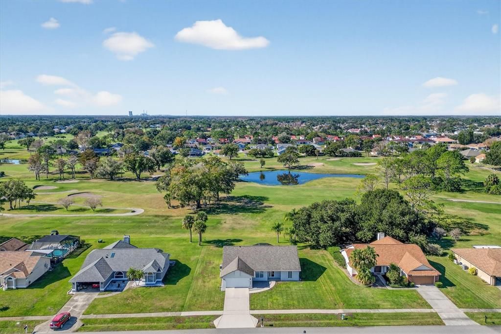 En Venta: $459,900 (3 camas, 2 baños, 1600 Pies cuadrados)