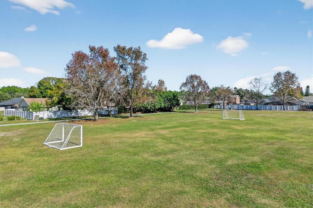 En Venta: $459,900 (3 camas, 2 baños, 1600 Pies cuadrados)