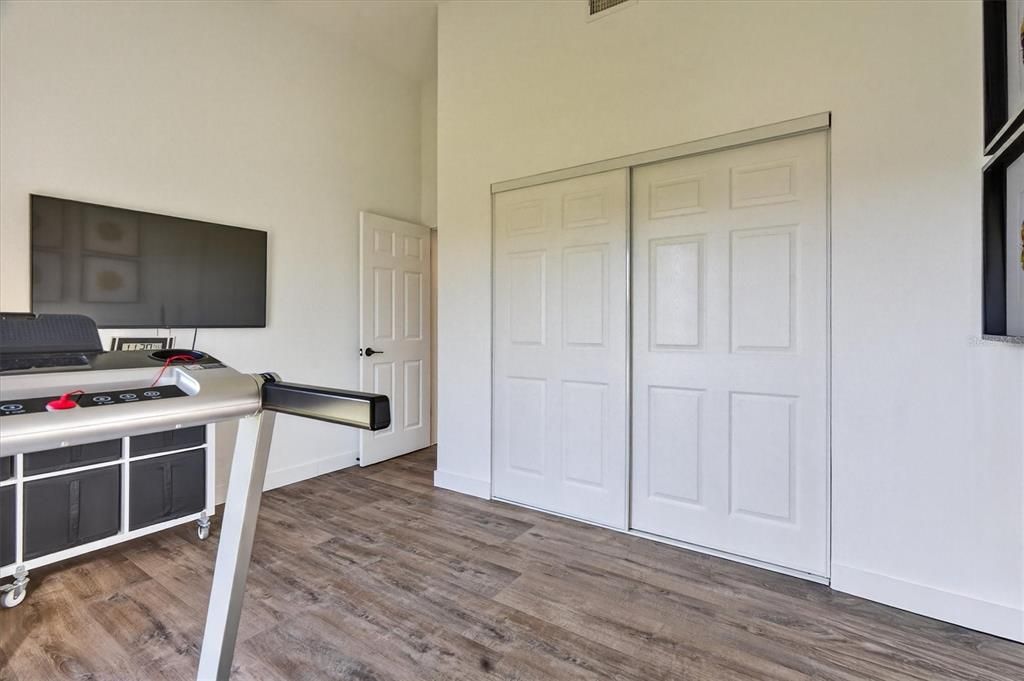 En Venta: $459,900 (3 camas, 2 baños, 1600 Pies cuadrados)