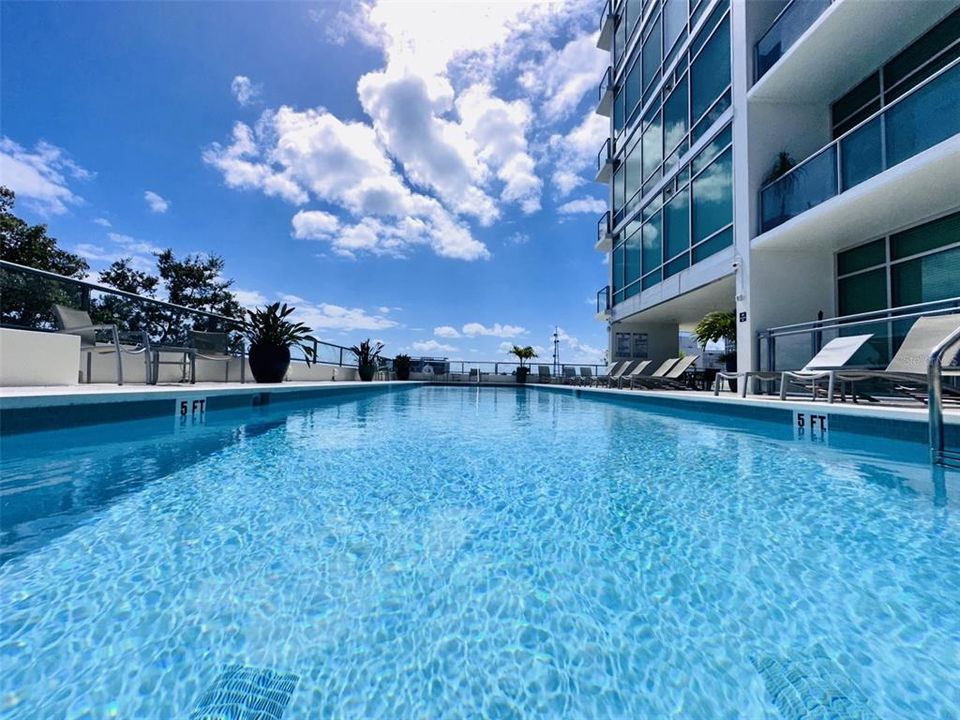 For Rent: $4,495 (2 beds, 2 baths, 1740 Square Feet)