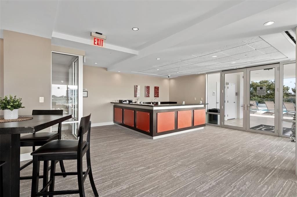 For Rent: $4,495 (2 beds, 2 baths, 1740 Square Feet)