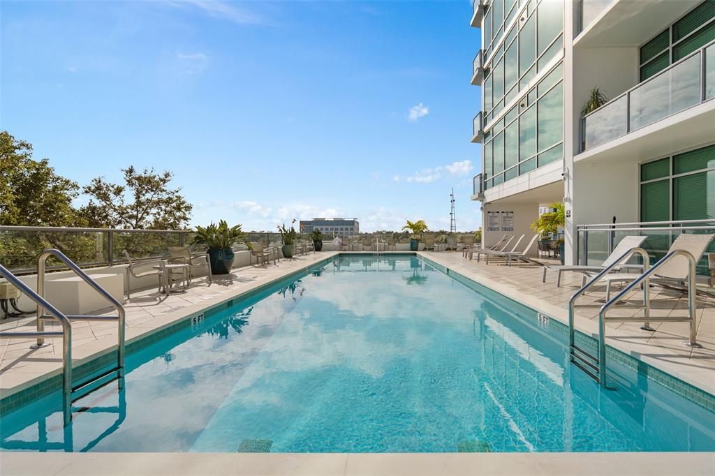 For Rent: $4,495 (2 beds, 2 baths, 1740 Square Feet)