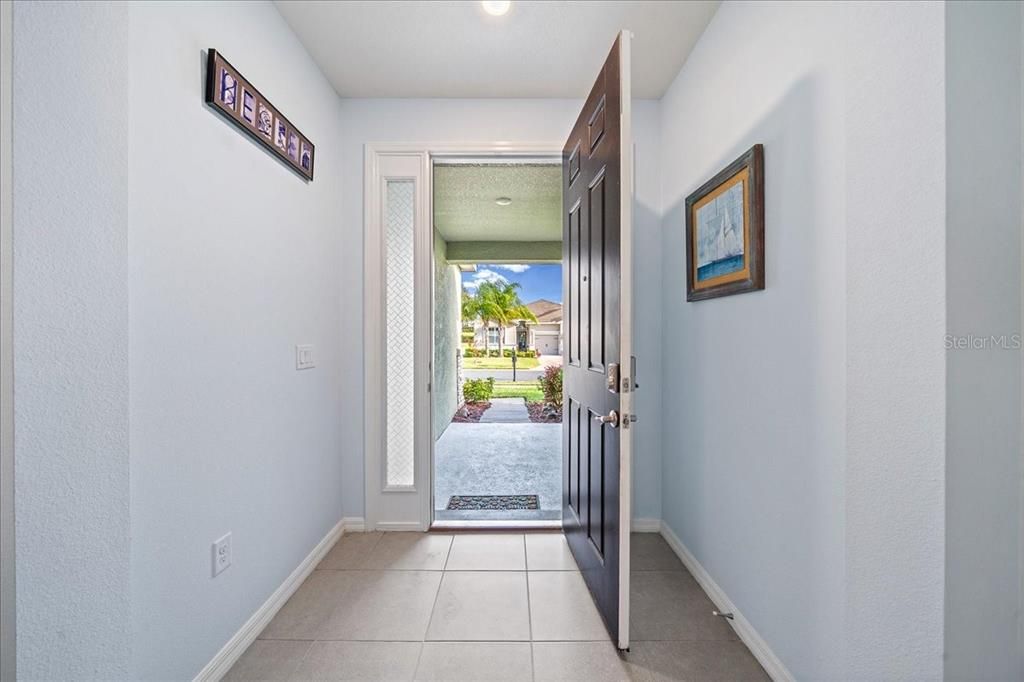 На продажу: $302,000 (3 спален, 2 ванн, 1857 Квадратных фут)