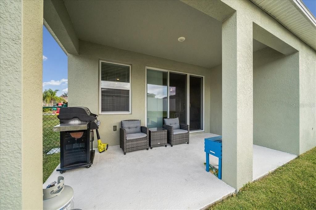 На продажу: $302,000 (3 спален, 2 ванн, 1857 Квадратных фут)