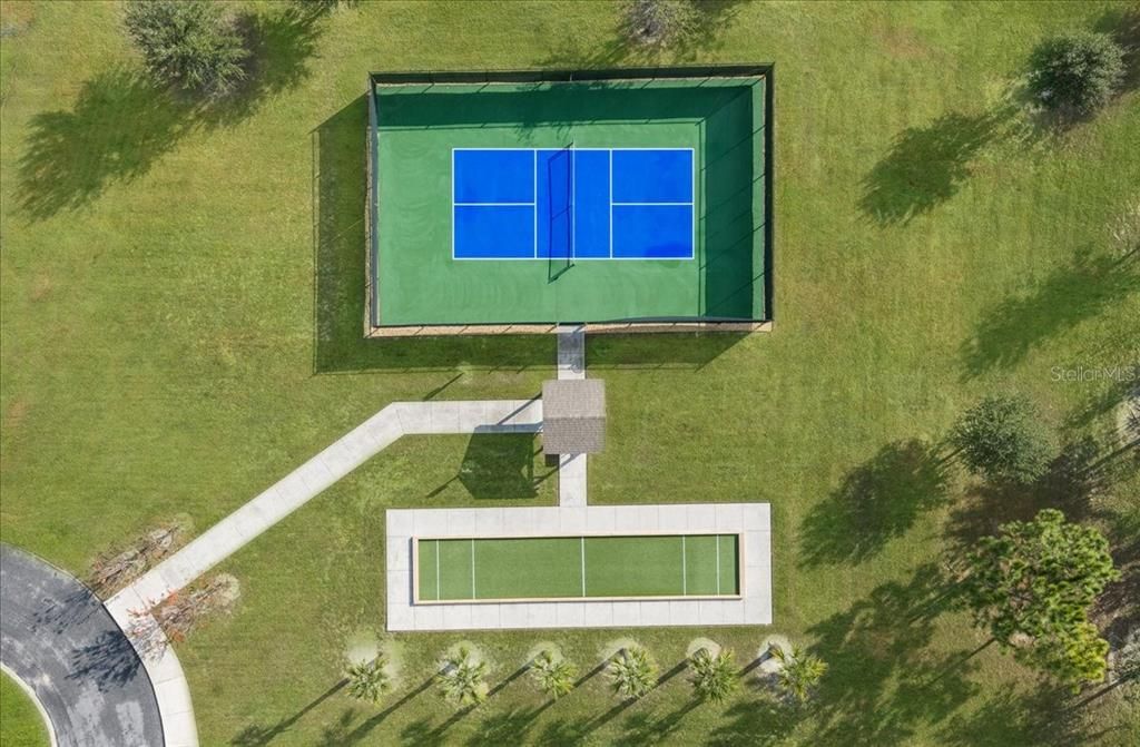 На продажу: $302,000 (3 спален, 2 ванн, 1857 Квадратных фут)