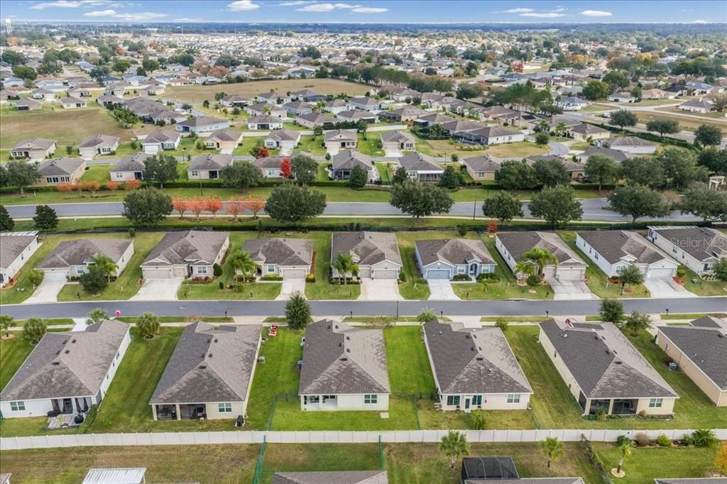 На продажу: $302,000 (3 спален, 2 ванн, 1857 Квадратных фут)