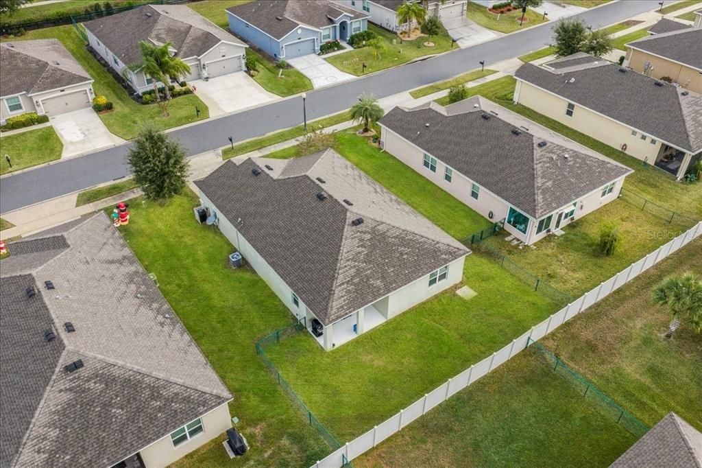 На продажу: $302,000 (3 спален, 2 ванн, 1857 Квадратных фут)