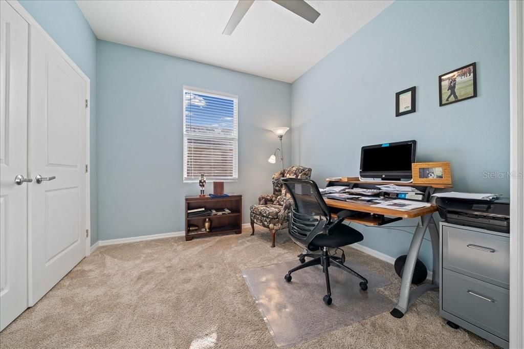 На продажу: $302,000 (3 спален, 2 ванн, 1857 Квадратных фут)