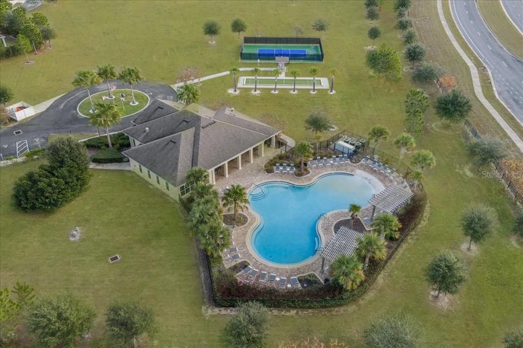 На продажу: $302,000 (3 спален, 2 ванн, 1857 Квадратных фут)