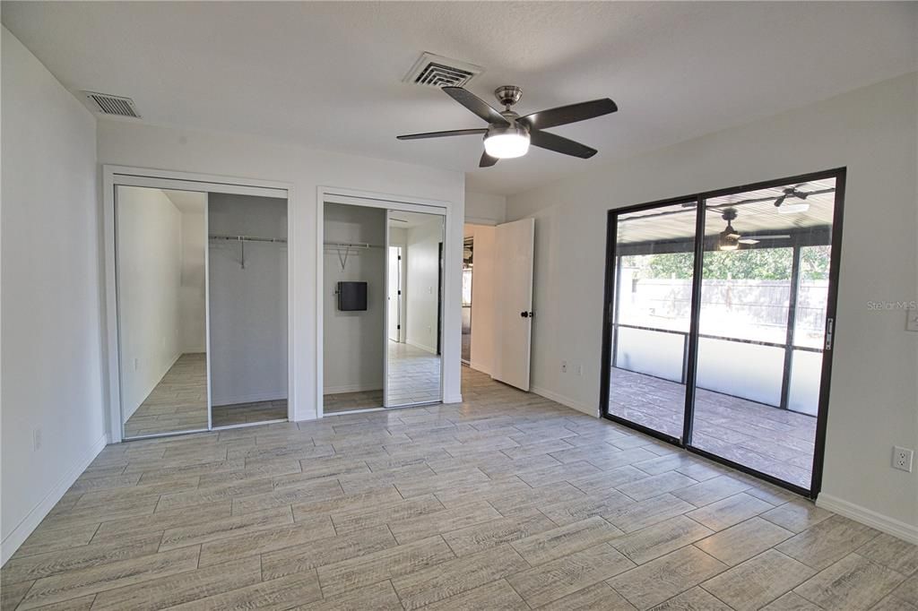 For Rent: $2,950 (3 beds, 2 baths, 1956 Square Feet)