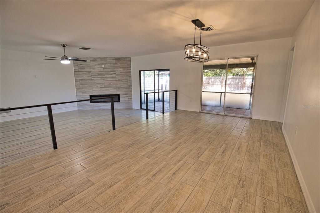 For Rent: $2,950 (3 beds, 2 baths, 1956 Square Feet)