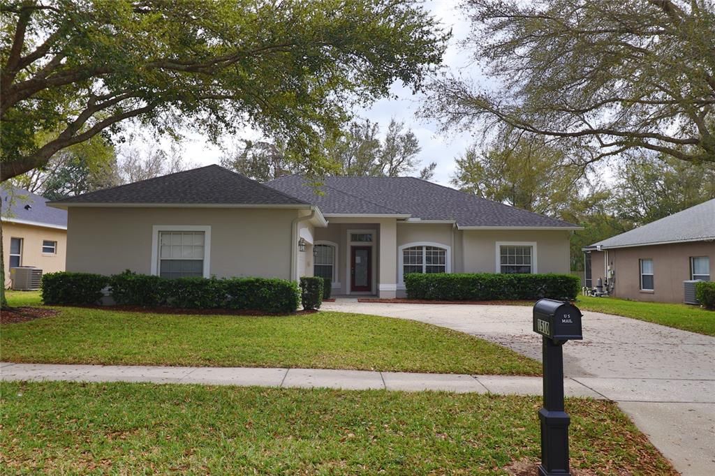 出租: $2,600 (3 贝兹, 2 浴室, 1992 平方英尺)