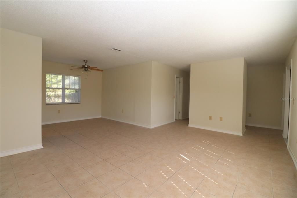 En Renta: $2,000 (3 camas, 2 baños, 1338 Pies cuadrados)