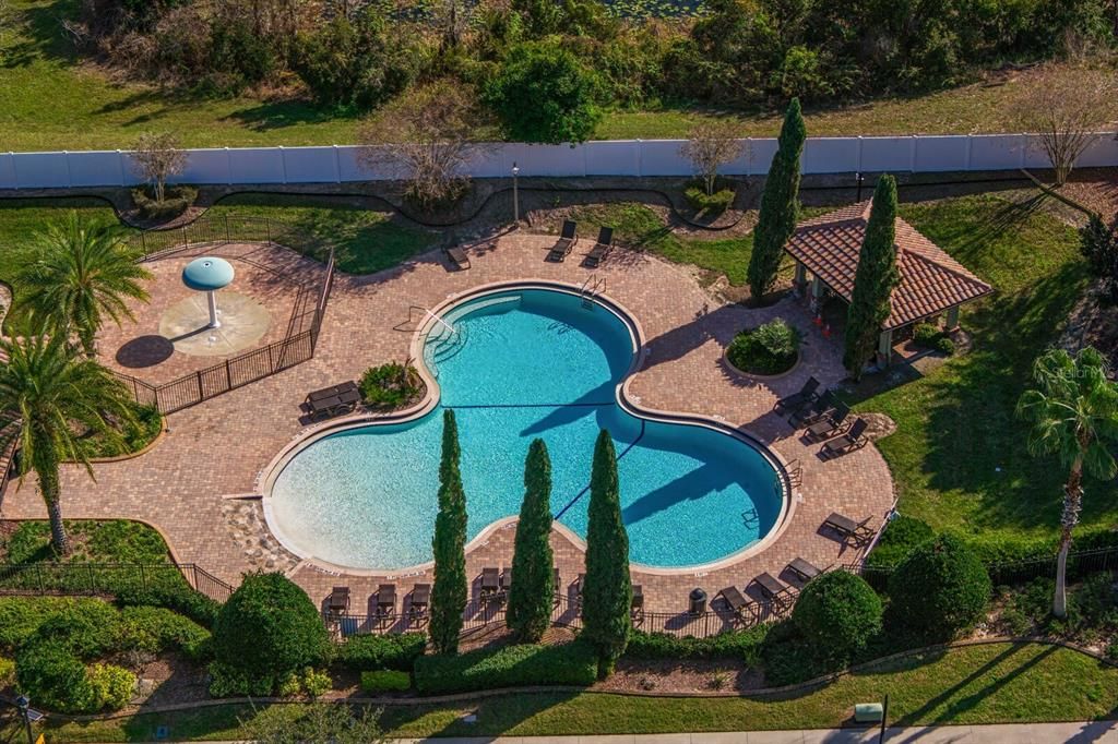 For Sale: $560,000 (4 beds, 3 baths, 2327 Square Feet)