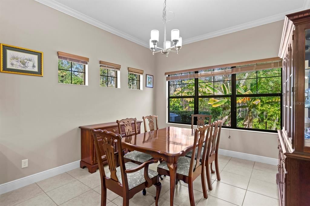 For Sale: $560,000 (4 beds, 3 baths, 2327 Square Feet)