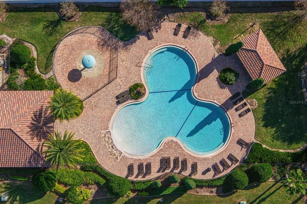 For Sale: $560,000 (4 beds, 3 baths, 2327 Square Feet)