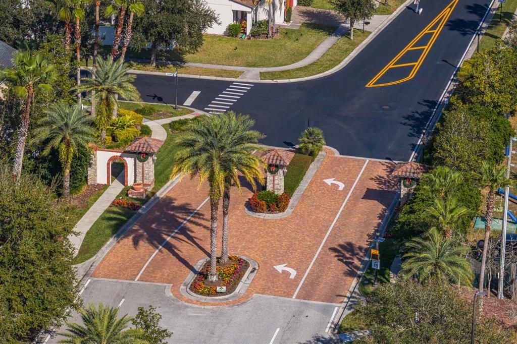 For Sale: $560,000 (4 beds, 3 baths, 2327 Square Feet)