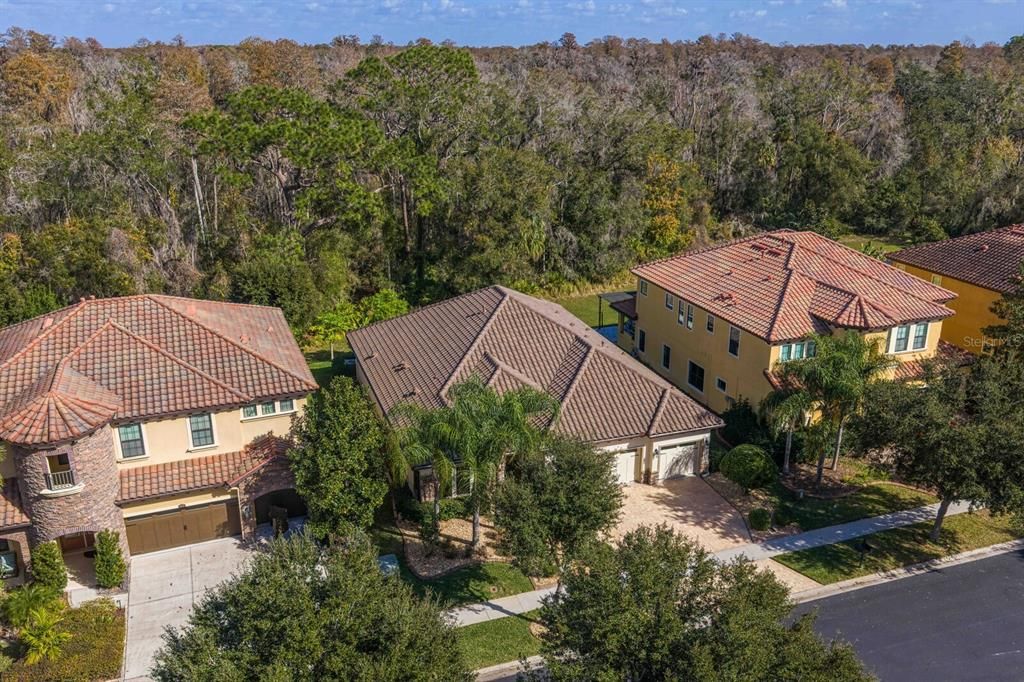 For Sale: $560,000 (4 beds, 3 baths, 2327 Square Feet)