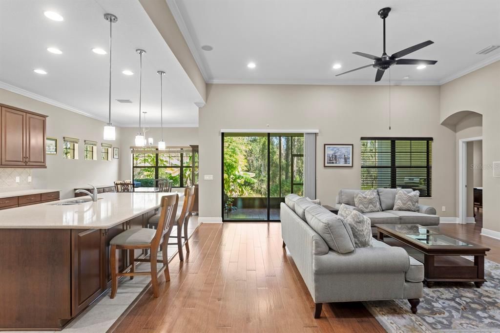 For Sale: $560,000 (4 beds, 3 baths, 2327 Square Feet)