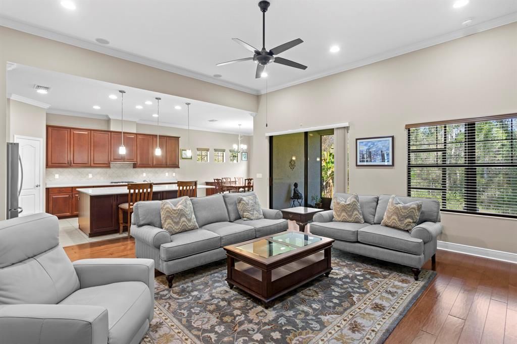 For Sale: $560,000 (4 beds, 3 baths, 2327 Square Feet)