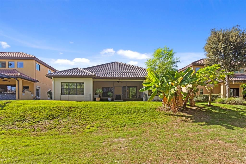 For Sale: $560,000 (4 beds, 3 baths, 2327 Square Feet)