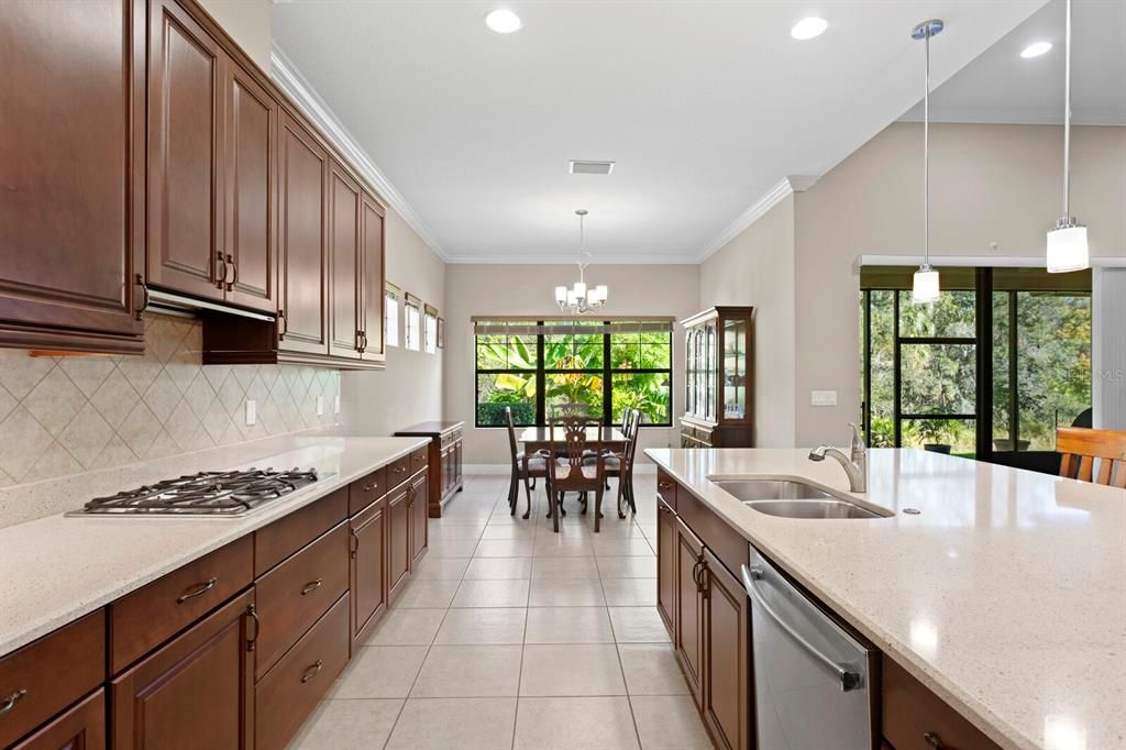 For Sale: $560,000 (4 beds, 3 baths, 2327 Square Feet)