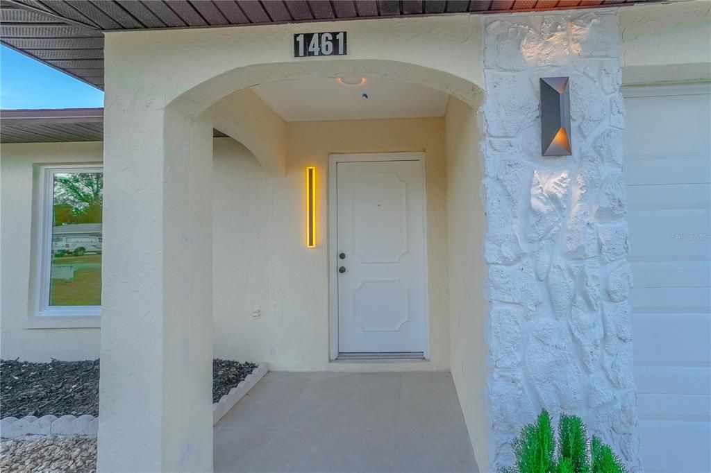 For Sale: $399,000 (3 beds, 2 baths, 1539 Square Feet)