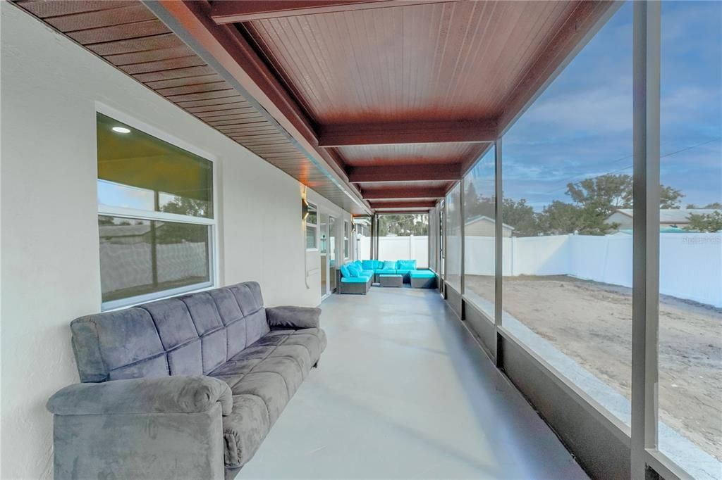 For Sale: $399,000 (3 beds, 2 baths, 1539 Square Feet)