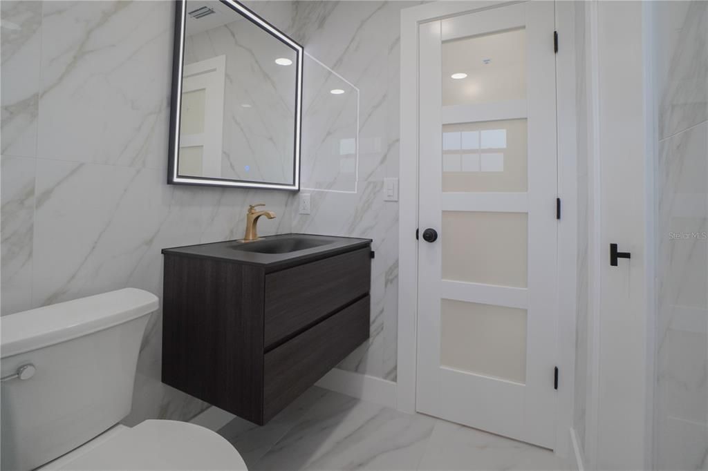 For Sale: $399,000 (3 beds, 2 baths, 1539 Square Feet)