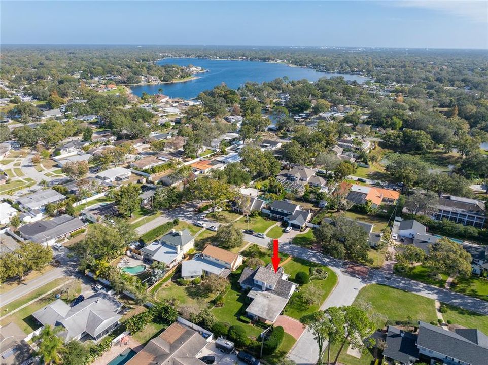 En Venta: $659,000 (4 camas, 2 baños, 2384 Pies cuadrados)