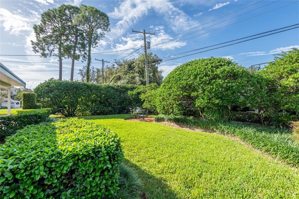 En Venta: $659,000 (4 camas, 2 baños, 2384 Pies cuadrados)