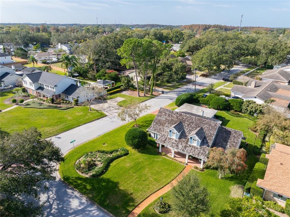 En Venta: $659,000 (4 camas, 2 baños, 2384 Pies cuadrados)